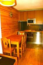 MOY4178e2cmg9tdb5jht8f2.jpg